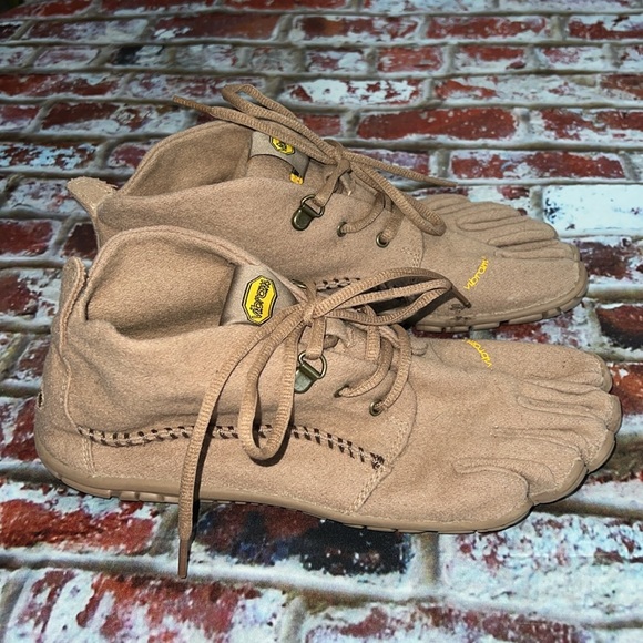 Vibram brown toe wool sneakers - Picture 3 of 10